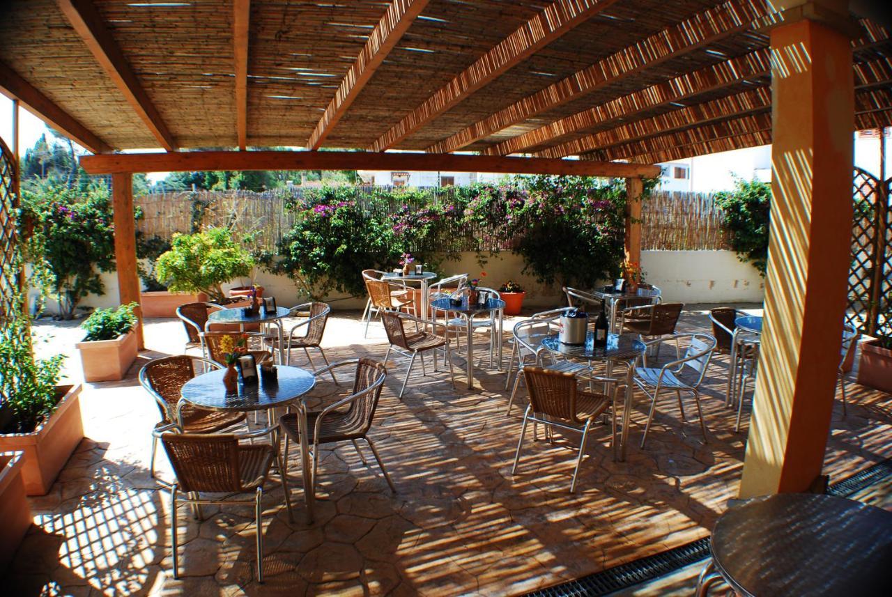 Hotel Le Sabbie Calasetta Exterior photo