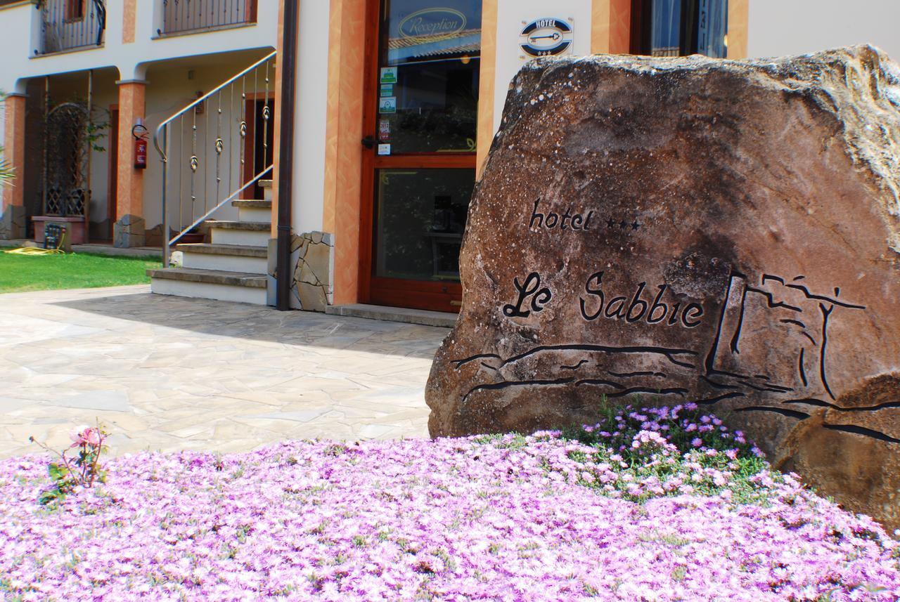 Hotel Le Sabbie Calasetta Exterior photo